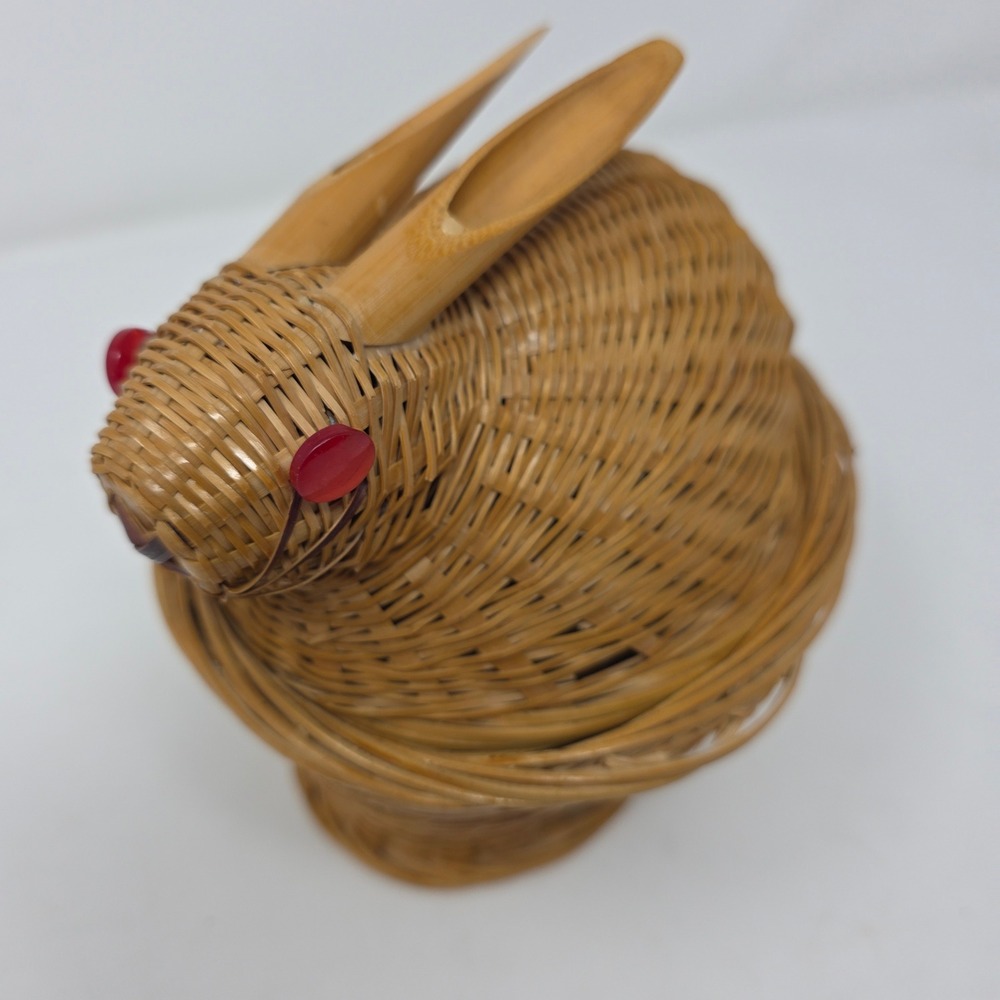 Unbranded Woven Bunny Rabbit Basket Natural Tan Red Eyes Bamboo Ears Decor